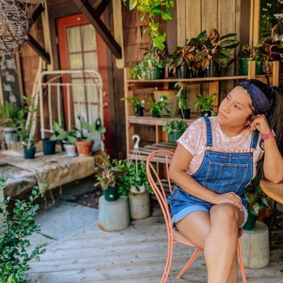 Meet your Posher, Rosemary - Picture 1 of 1